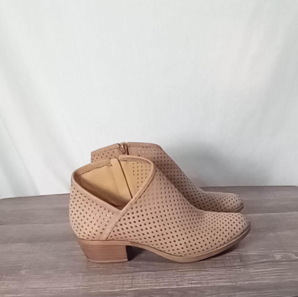 Lucky Brand Tan Breeza Leather Perforated Ankle Bootie Size 7M